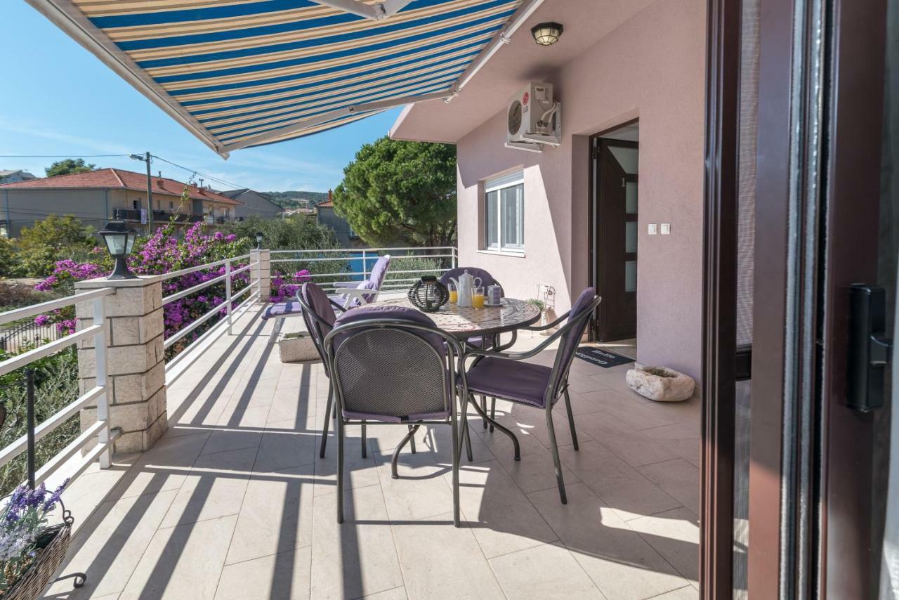 Villa Domic Slatine Buitenkant foto